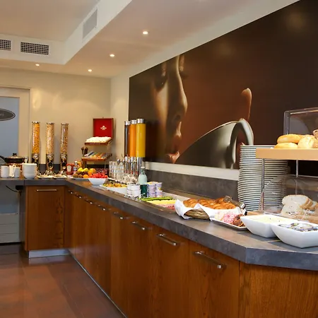 Arrows 4* Uden
