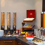 Arrows Отель 4*